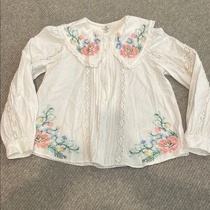Vintage Floral Embroidered Blouse
